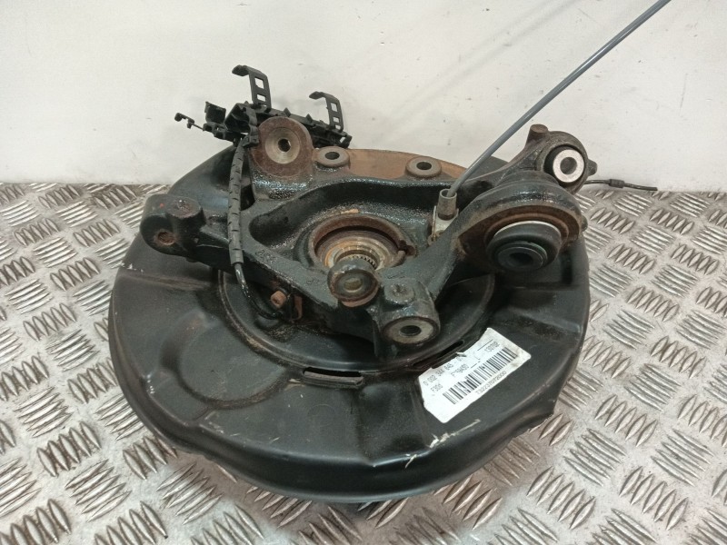 Recambio de mangueta trasera izquierda para bmw serie 3 lim. (f30) 335i referencia OEM IAM 33326792523 33326792524 