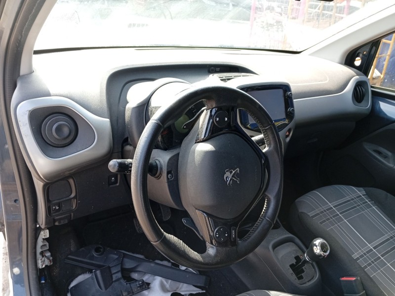 Recambio de airbag delantero izquierdo para peugeot 108 1.0 vti referencia OEM IAM 1612446180  