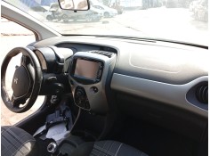 Recambio de radiador calefaccion / aire acondicionado para peugeot 108 1.0 vti referencia OEM IAM 1611668880 1611283980 