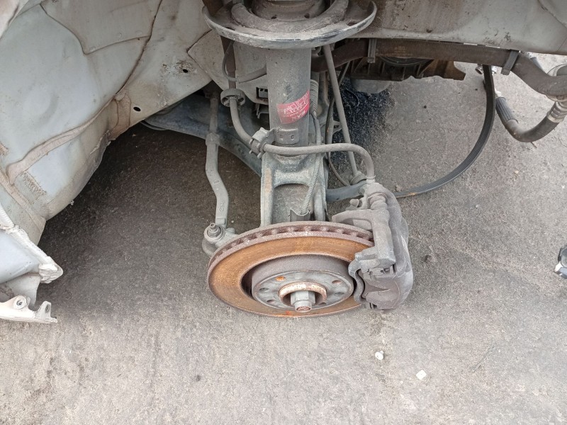 Recambio de mangueta delantera derecha para peugeot 208 i (ca_, cc_) 1.2 vti 82 referencia OEM IAM 1607557580  