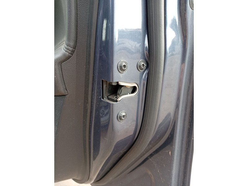 Recambio de cerradura puerta delantera derecha para opel insignia sports tourer referencia OEM IAM 13578277  
