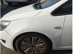 Recambio de aleta delantera izquierda para opel astra j (p10) 1.6 cdti (68) referencia OEM IAM 13390002  