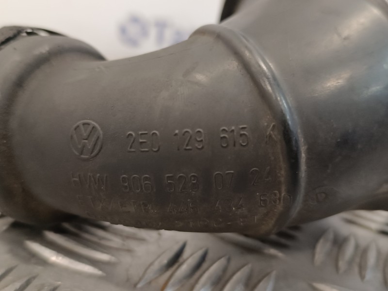 Recambio de tubo para volkswagen crafter caja cerrada 2.0 tdi referencia OEM IAM 2E0129615  9065280724