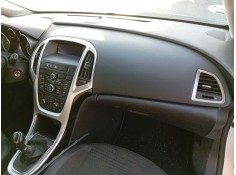 Recambio de airbag delantero derecho para opel astra j (p10) 1.7 cdti (68) referencia OEM IAM 13367432  
