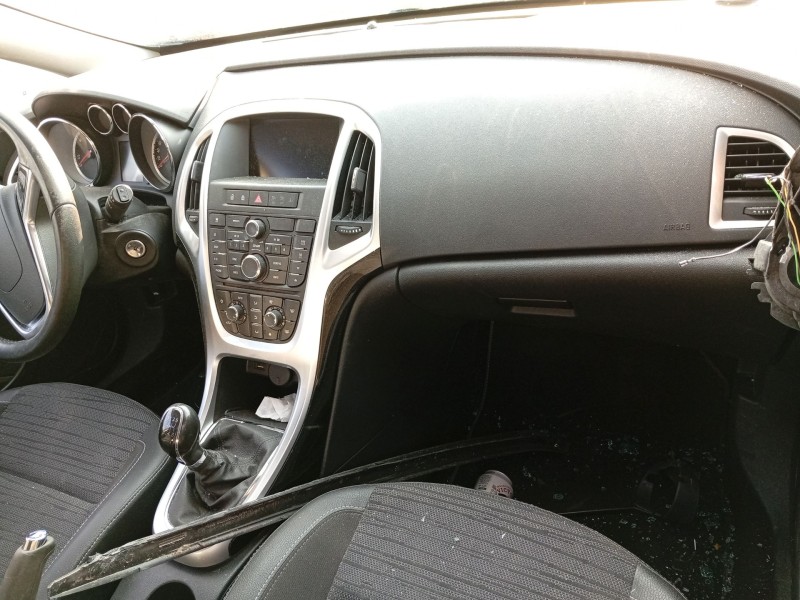 Recambio de airbag delantero derecho para opel astra j (p10) 1.6 cdti (68) referencia OEM IAM 13367432  