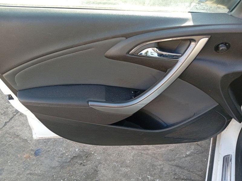 Recambio de elevalunas delantero izquierdo para opel astra j (p10) 1.7 cdti (68) referencia OEM IAM 13350758  
