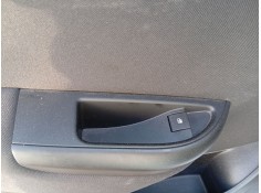 Recambio de mando elevalunas trasero izquierdo para opel astra j (p10) 1.6 cdti (68) referencia OEM IAM 13301888  