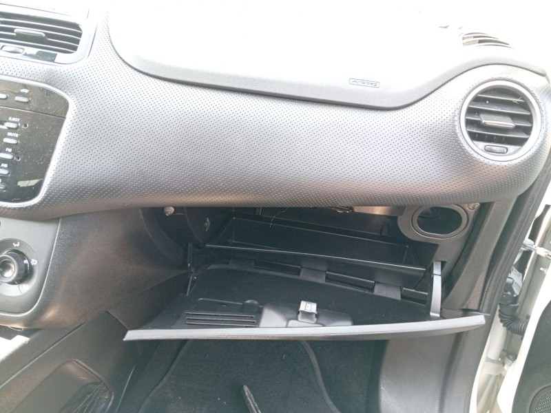 Recambio de guantera para fiat punto evo (199_) 1.2 referencia OEM IAM 0000735500599 0000735506981 