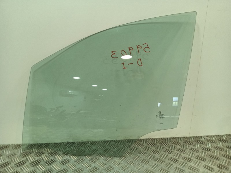 Recambio de luna delantera izquierda para peugeot 208 i (ca_, cc_) 1.2 vti 82 referencia OEM IAM 9673360780  