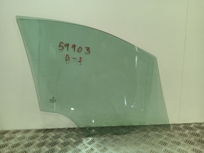 Recambio de luna delantera izquierda para peugeot 208 i (ca_, cc_) 1.2 vti 82 referencia OEM IAM 9673360780  