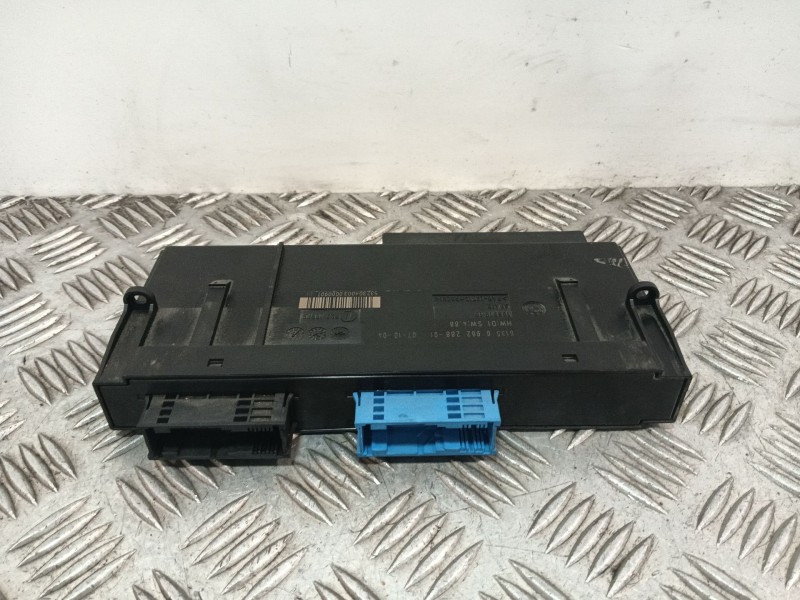 Recambio de modulo electronico para bmw serie 1 berlina (e81/e87) referencia OEM IAM 6135696228801 692556701 