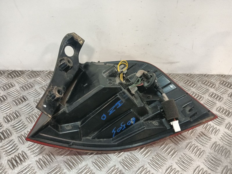 Recambio de piloto trasero izquierdo para kia rio iii (ub) 1.2 cvvt referencia OEM IAM 924011W210 924021W2L 