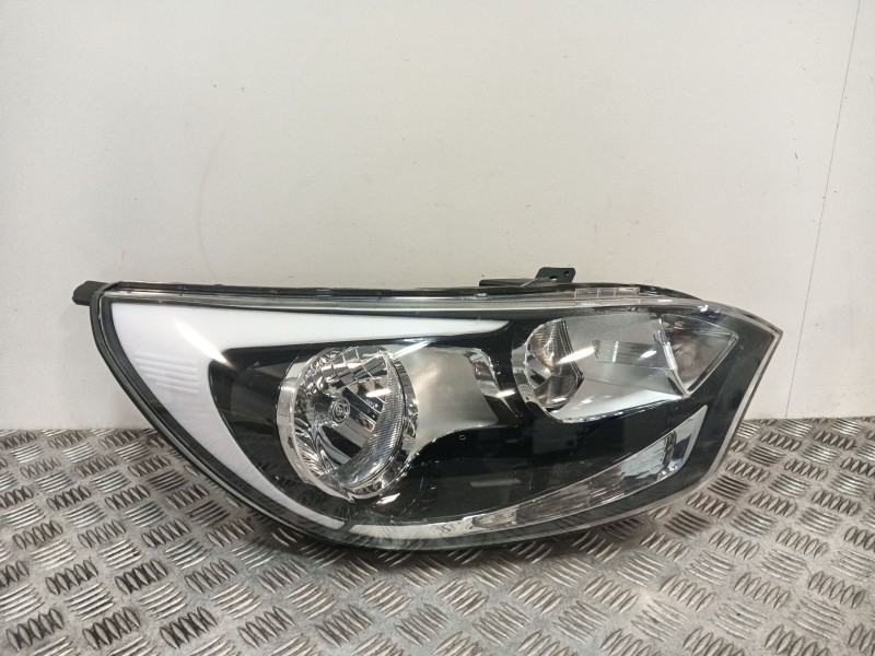 Recambio de faro derecho para kia rio iii (ub) 1.2 cvvt referencia OEM IAM 921021W280  