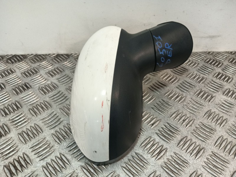 Recambio de retrovisor derecho para kia rio iii (ub) 1.2 cvvt referencia OEM IAM 876201W041  