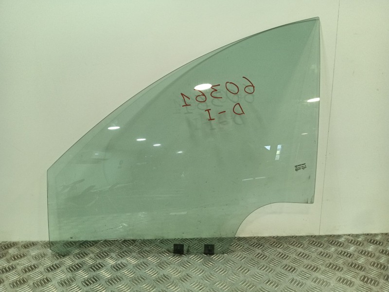 Recambio de luna delantera izquierda para dacia sandero ii (b8_) 1.5 dci referencia OEM IAM 803011748R  