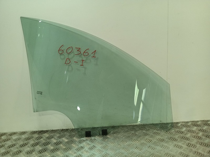 Recambio de luna delantera izquierda para dacia sandero ii (b8_) 1.5 dci referencia OEM IAM 803011748R  