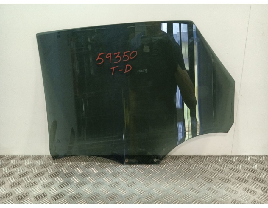 Recambio de luna trasera derecha para citroën c4 picasso ii 1.6 bluehdi 120 referencia OEM IAM 9675837480  