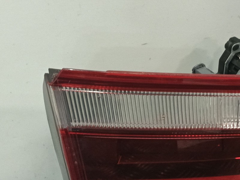Recambio de piloto trasero izquierdo interior para bmw x3 (f25) xdrive 20 d referencia OEM IAM 63217217313 7217313 