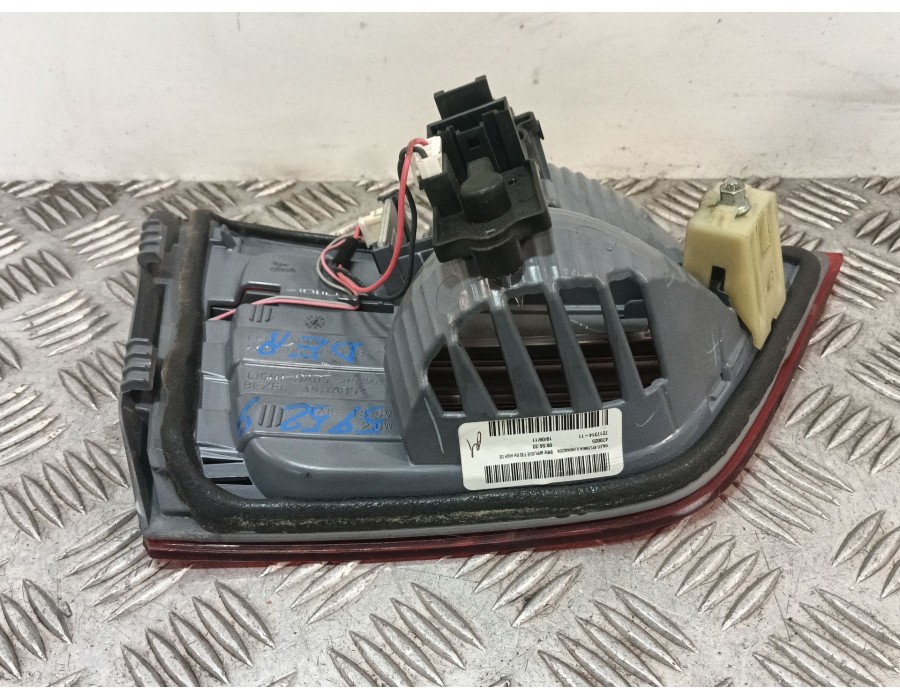 Recambio de piloto trasero derecho interior para bmw x3 (f25) xdrive 20 d referencia OEM IAM 63217217314 7217314 