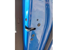 Recambio de cerradura puerta trasera derecha para opel corsa f xhl mt6 1.2 up hnek referencia OEM IAM 9844412880  