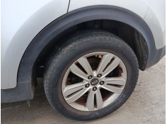 Recambio de paso de rueda trasero izquierdo para kia sportage iv (ql, qle) 1.7 crdi referencia OEM IAM 86821F1000  