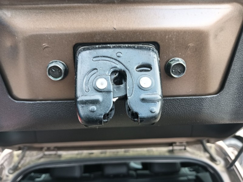 Recambio de cerradura maletero / porton para renault kadjar (ha_, hl_) 1.6 dci 130 referencia OEM IAM 905024EA1A  