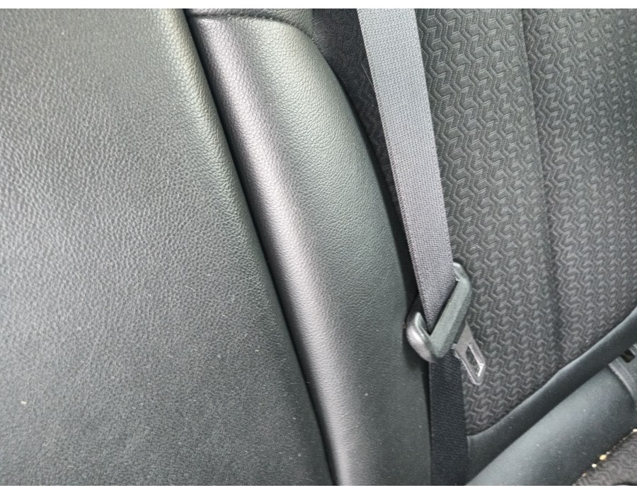 Recambio de cinturon seguridad trasero central para renault kadjar (ha_, hl_) 1.6 dci 130 referencia OEM IAM 888500632R  