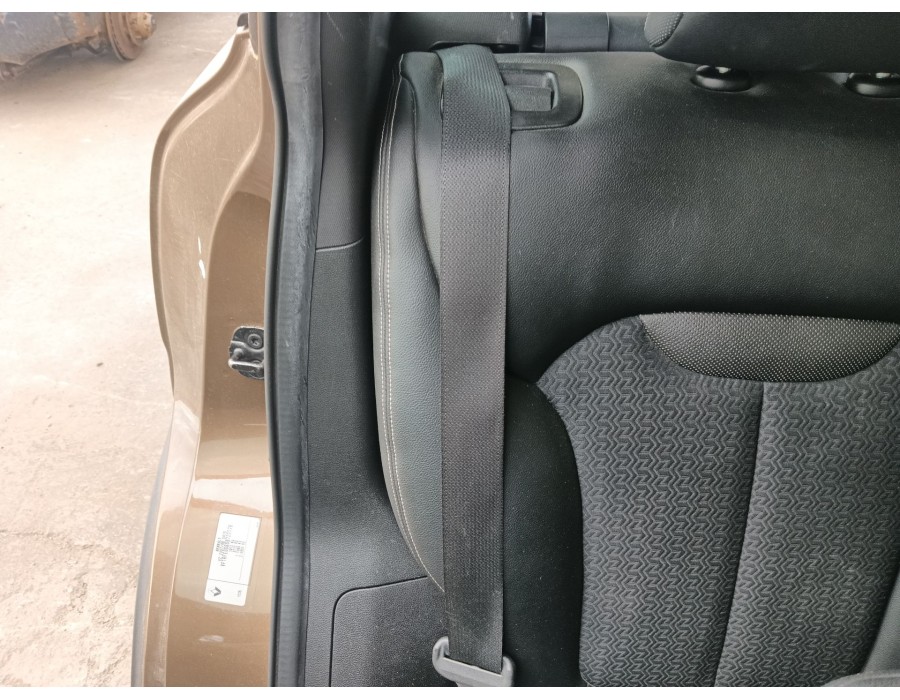 Recambio de cinturon seguridad trasero derecho para renault kadjar (ha_, hl_) 1.6 dci 130 referencia OEM IAM 888419687R  