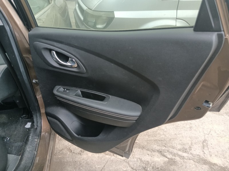 Recambio de elevalunas trasero derecho para renault kadjar (ha_, hl_) 1.6 dci 130 referencia OEM IAM 827004EA0A  