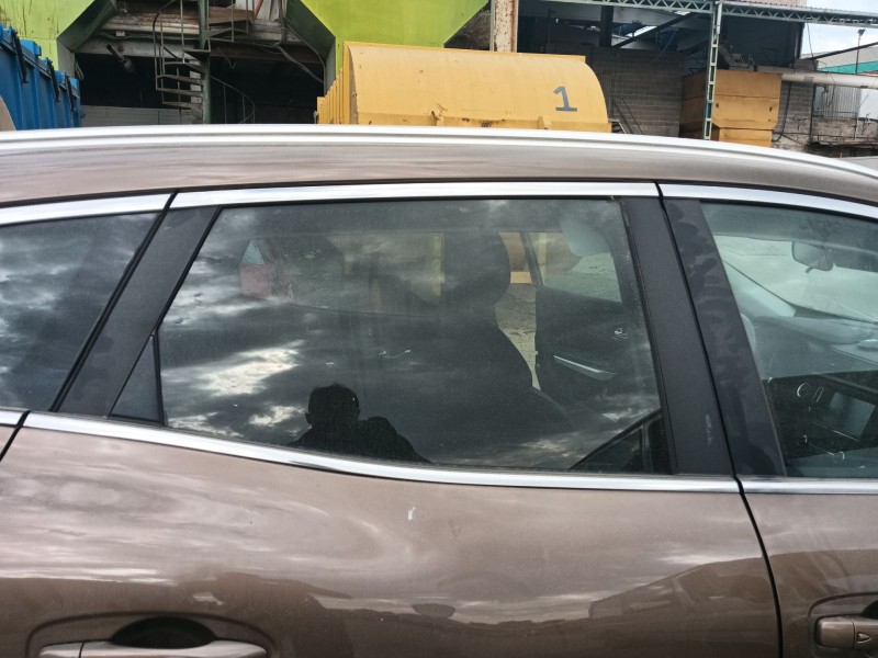 Recambio de luna trasera derecha para renault kadjar (ha_, hl_) 1.6 dci 130 referencia OEM IAM 823008201R  
