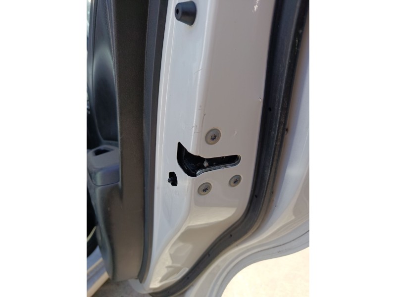 Recambio de cerradura puerta trasera derecha para nissan micra iv (k13k, k13kk) 1.2 referencia OEM IAM 825001HM0C  
