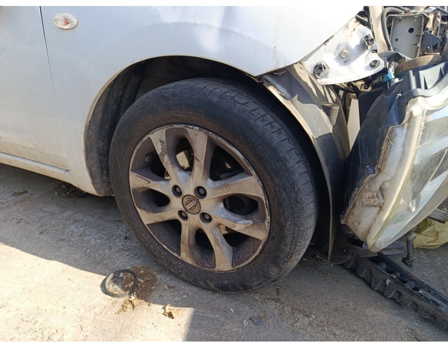 Recambio de paso de rueda delantero derecho para nissan micra iv (k13k, k13kk) 1.2 referencia OEM IAM 638401HA0B  