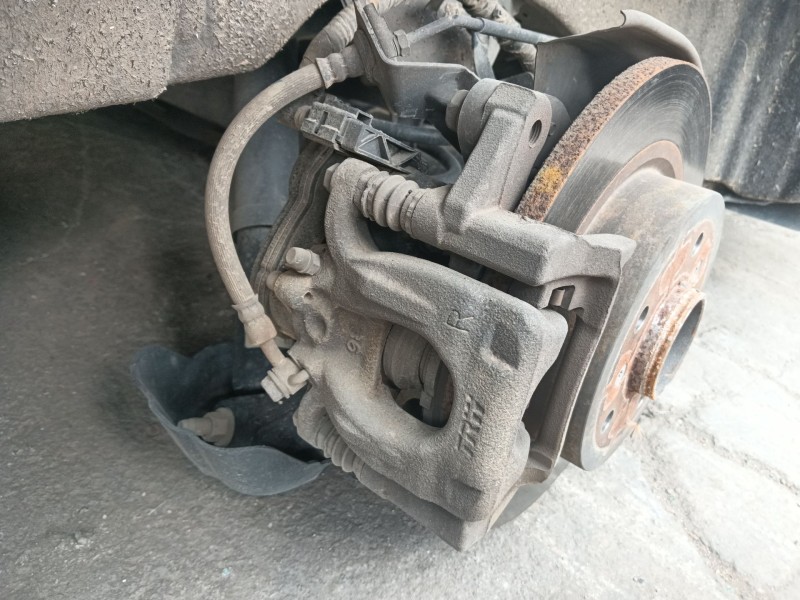 Recambio de pinza freno trasera derecha para renault kadjar (ha_, hl_) 1.6 dci 130 referencia OEM IAM 440011959R  