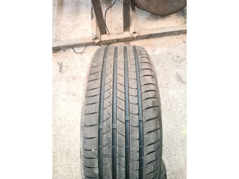 Recambio de neumatico ocasión para neumatico neumatico ocasion referencia OEM IAM 205/60/16 92H SEIBERLING TOURING 2 205601692H