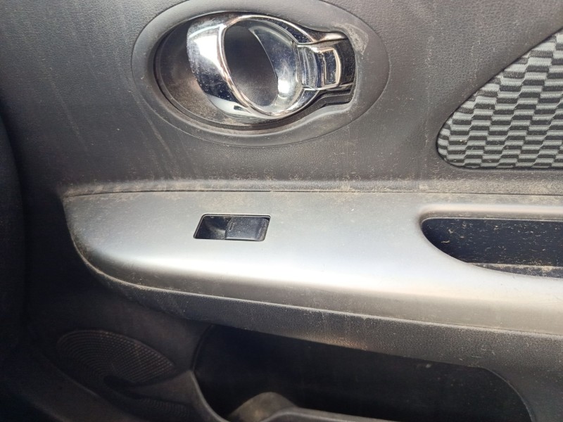 Recambio de mando elevalunas delantero derecho para nissan micra iv (k13k, k13kk) 1.2 referencia OEM IAM 254111FA0A  
