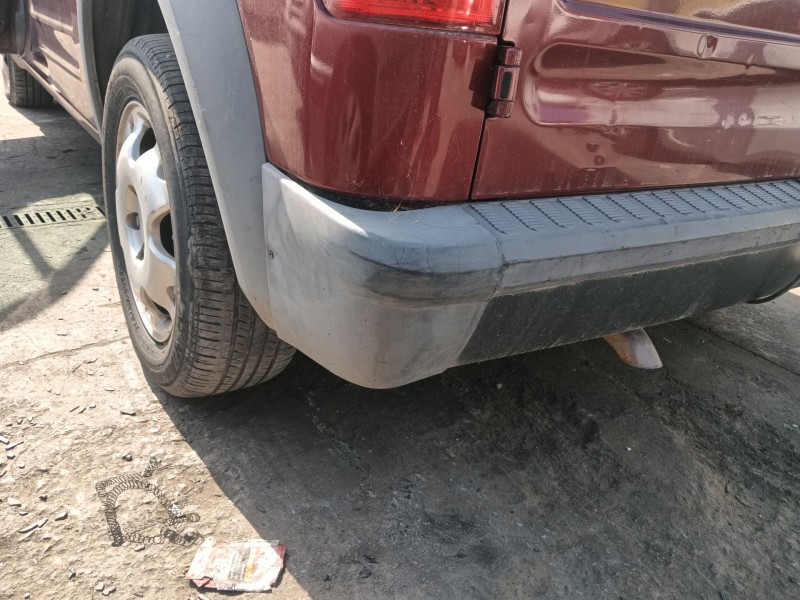 Recambio de paragolpes trasero para ford tourneo connect 1.8 tdci referencia OEM IAM 1518728 / 1387174  