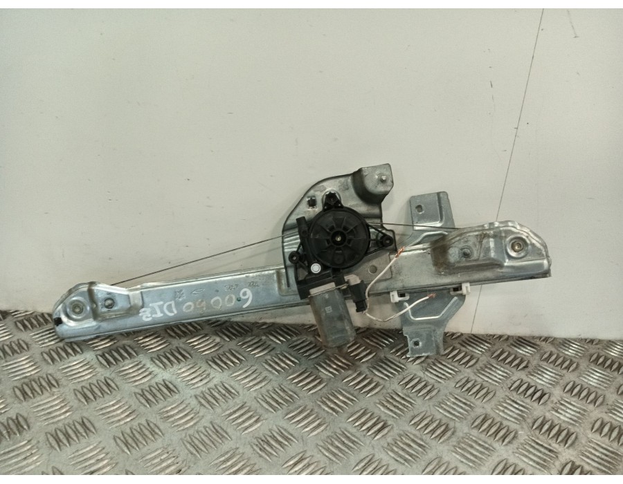Recambio de elevalunas delantero izquierdo para citroën c3 iii (sx) 1.2 puretech 82 referencia OEM IAM 9840154580  