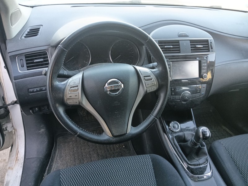 nissan pulsar hatchback (c13) del año 2016