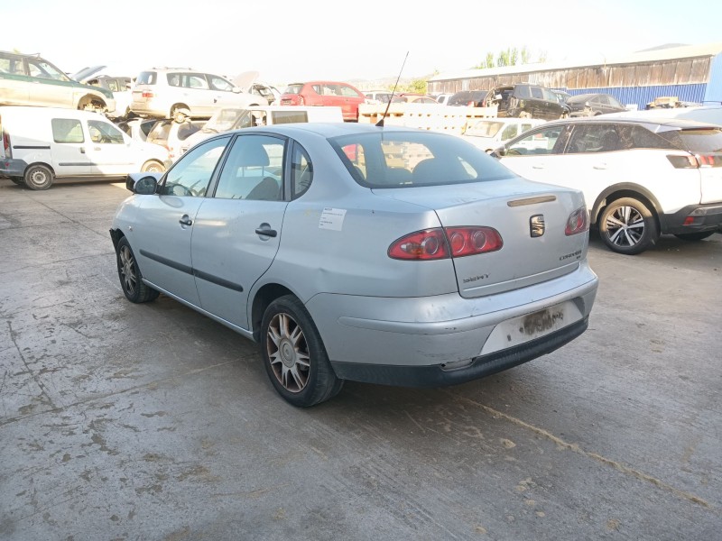seat cordoba (6l2) del año 2004