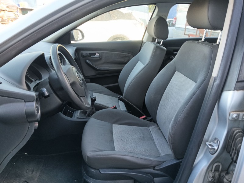 seat cordoba (6l2) del año 2004