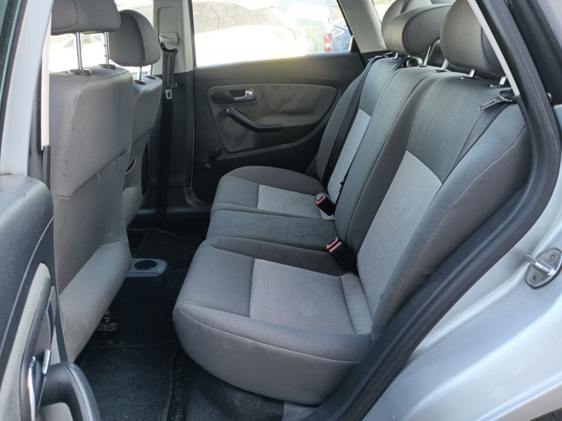 seat cordoba (6l2) del año 2004