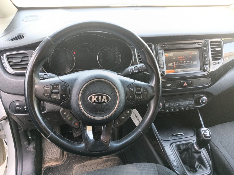 kia carens iv del año 2013