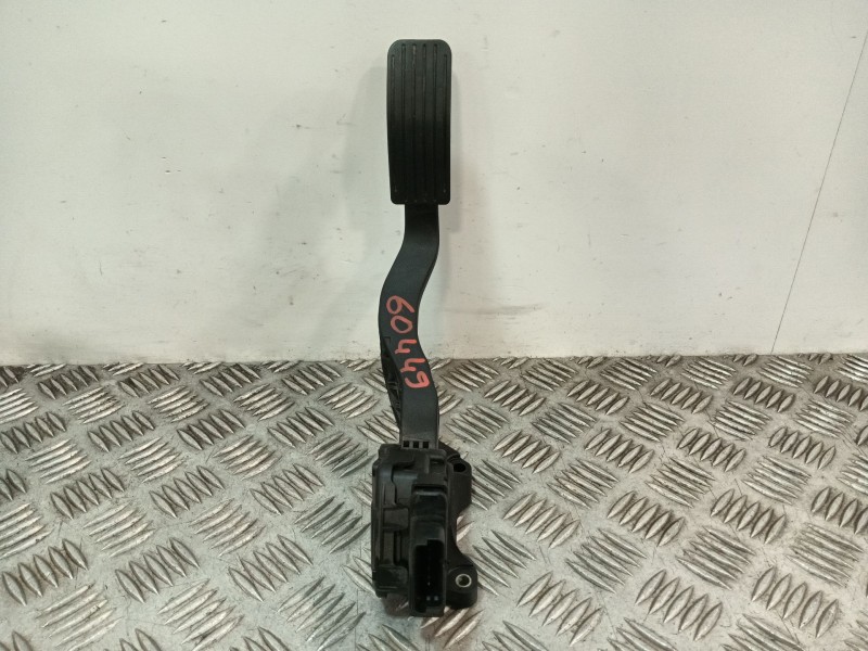 Recambio de potenciometro acelerador para opel crossland x / crossland (p17, p2qo) 1.2 (75) referencia OEM IAM 6PV00994961  
