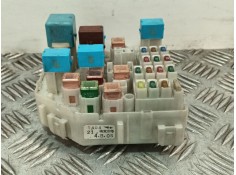 Recambio de caja reles / fusibles para toyota rav 4 (a2) 2.0 turbodiesel cat referencia OEM IAM    2