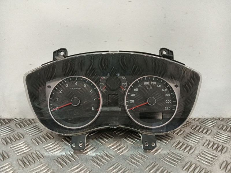Recambio de cuadro instrumentos para hyundai i20 1.2 16v cat referencia OEM IAM A2C83119100 940131J011 