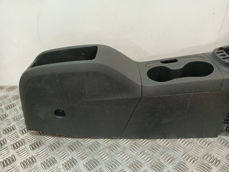 Recambio de consola central para opel crossland x / crossland (p17, p2qo) 1.2 (75) referencia OEM IAM 13464984  