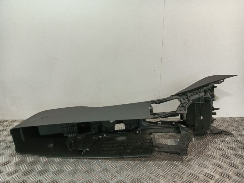 Recambio de consola central para opel crossland x / crossland (p17, p2qo) 1.2 (75) referencia OEM IAM 13464984  