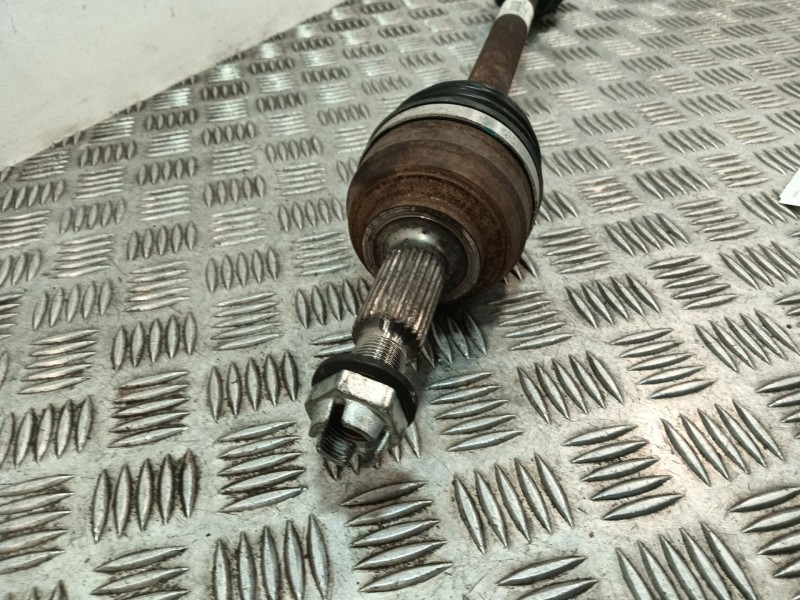 Recambio de transmision delantera derecha para renault wind (e4m_) 1.2 tce 100 (e4mf) referencia OEM IAM 8200934474  