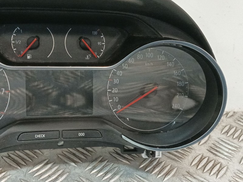 Recambio de cuadro instrumentos para opel crossland x / crossland (p17, p2qo) 1.2 (75) referencia OEM IAM 983100218000  