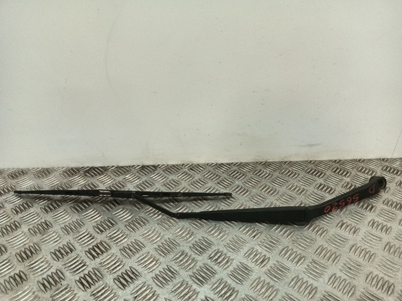 Recambio de brazo limpia delantero derecho para toyota rav 4 (a2) 2.0 turbodiesel cat referencia OEM IAM 6320  